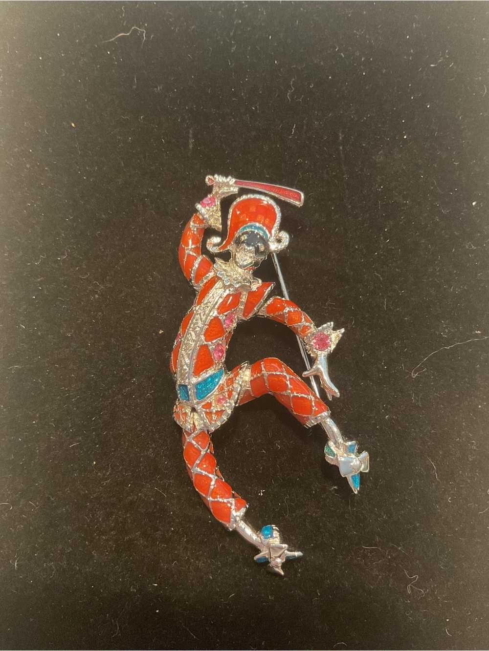 Vintage Bob Mackie Articulated Enamel Jester Pin Brooch signed - Picture 2 of 6